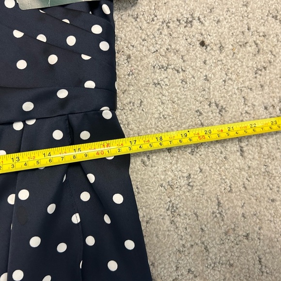 Lauren NWT Ralph Lauren Sz.10 polka dot navy dress. Classic and timeless! - Picture 9 of 10